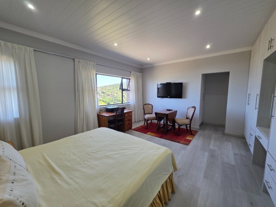 4 Bedroom Property for Sale in Dana Bay Western Cape